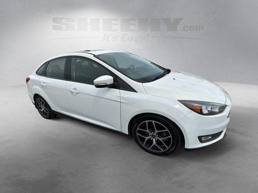 Oxford White 2018 Ford Focus SEL