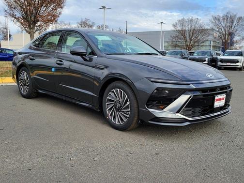 2026 Hyundai SONATA Hybrid Limited