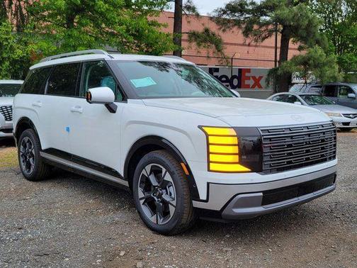 Creamy White Pearl 2026 Hyundai Palisade Hybrid Limited