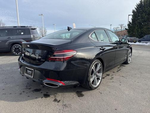 2025 Genesis G70 2.5T AWD