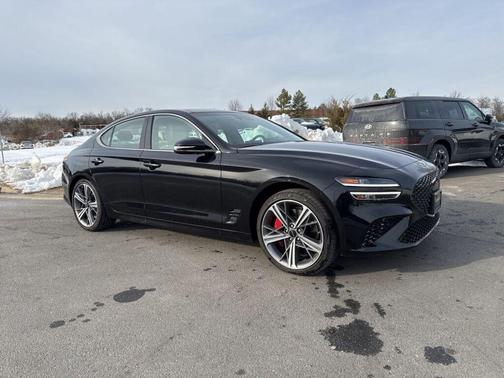 2025 Genesis G70 2.5T AWD