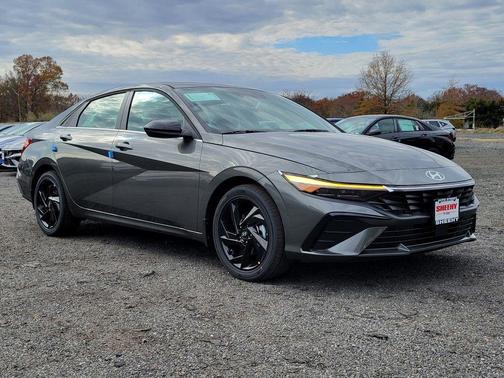 2026 Hyundai ELANTRA Sport