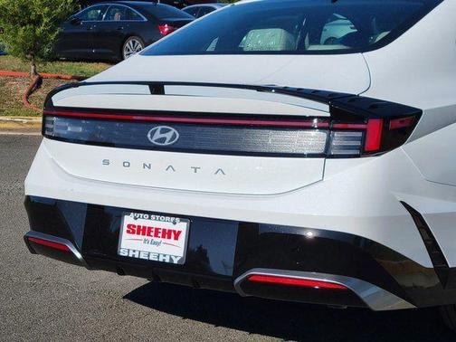 2026 Hyundai SONATA SEL