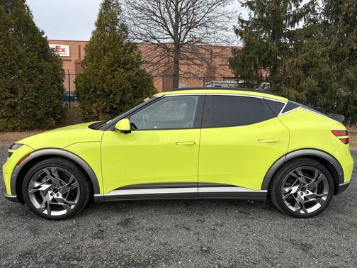 2023 Genesis GV60 Performance AWD