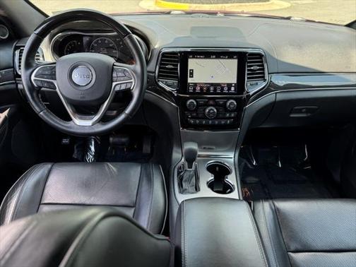 2020 Jeep Grand Cherokee Overland
