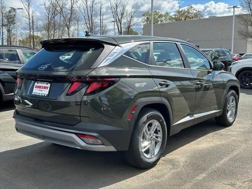 2025 Hyundai TUCSON SE