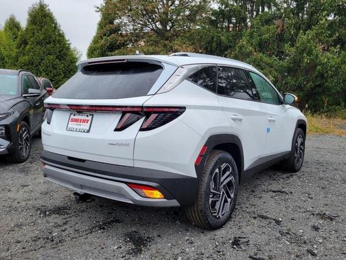 2025 Hyundai TUCSON Hybrid Limited