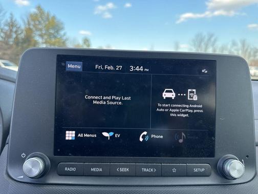 2023 Hyundai KONA EV SE