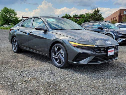 Amazon Gray 2026 Hyundai ELANTRA Limited