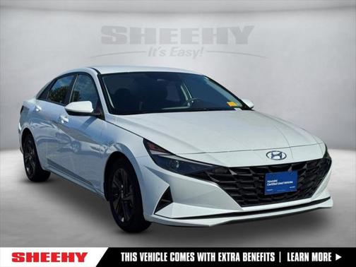 2022 Hyundai ELANTRA SEL