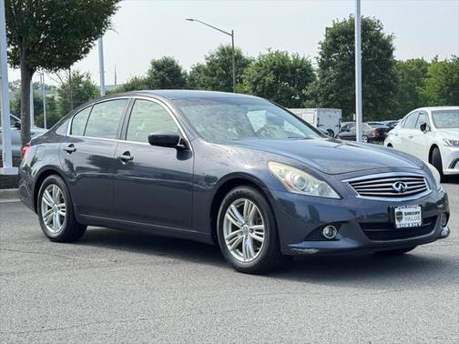 2011 INFINITI G37 Journey