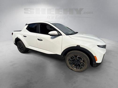 Ice White 2022 Hyundai SANTA CRUZ SEL