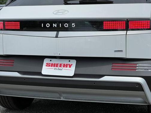 2025 Hyundai IONIQ 5 SE