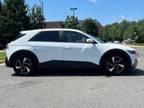 2025 Hyundai IONIQ 5 SE