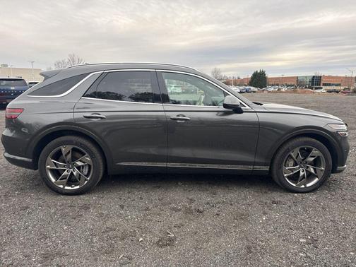 2024 Genesis Electrified GV70 Advanced AWD