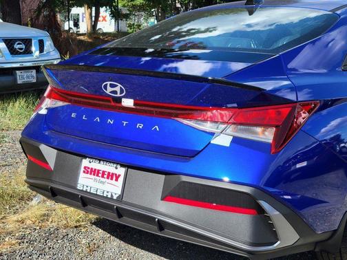 2025 Hyundai ELANTRA Sport