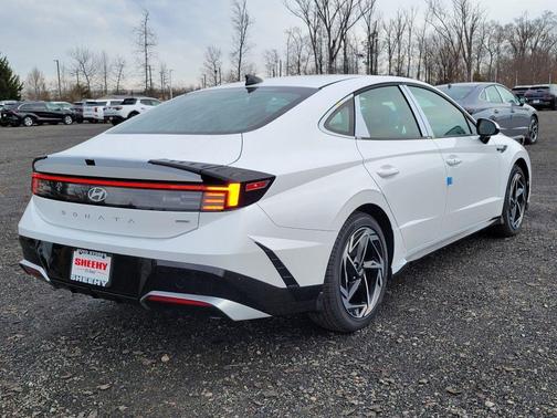 2026 Hyundai SONATA SEL