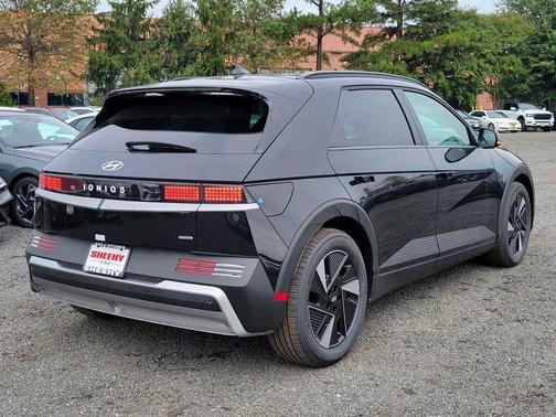 2025 Hyundai IONIQ 5 SEL