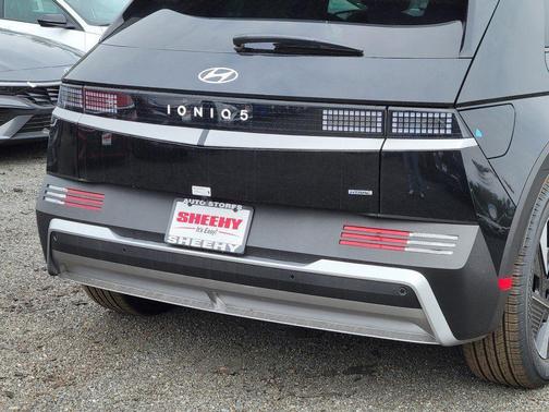 2025 Hyundai IONIQ 5 SEL