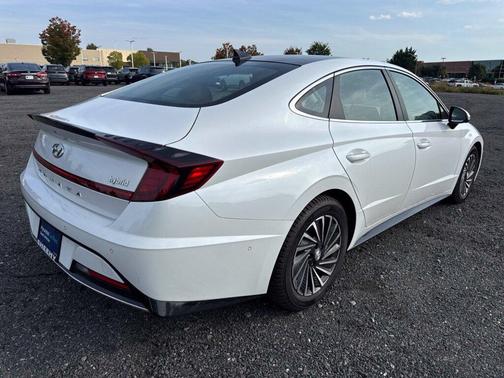 Hyper White 2022 Hyundai SONATA Hybrid Limited