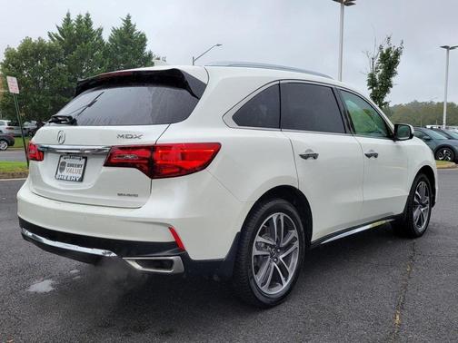 2018 Acura MDX 3.5L w/Advance & Entertainment Pkgs