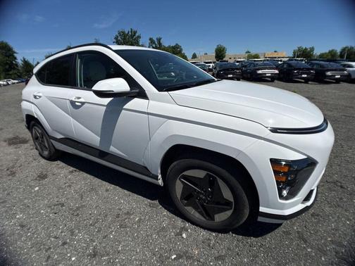 Atlas White 2024 Hyundai KONA EV SEL