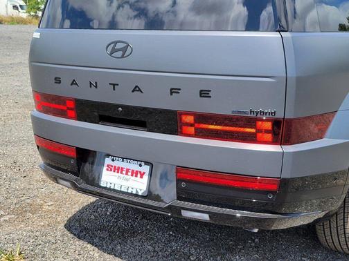 2026 Hyundai SANTA FE HEV Calligraphy