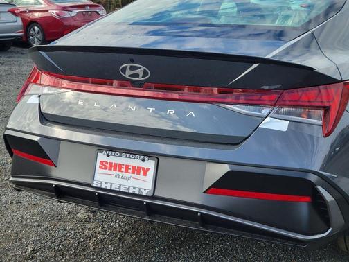 2026 Hyundai ELANTRA Sport