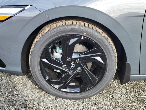 2026 Hyundai ELANTRA Sport