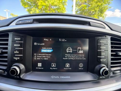 Titanium Silver 2017 Kia Sorento LX