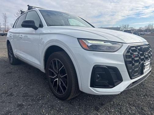 2022 Audi SQ5 3.0T Premium Plus