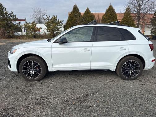 2022 Audi SQ5 3.0T Premium Plus