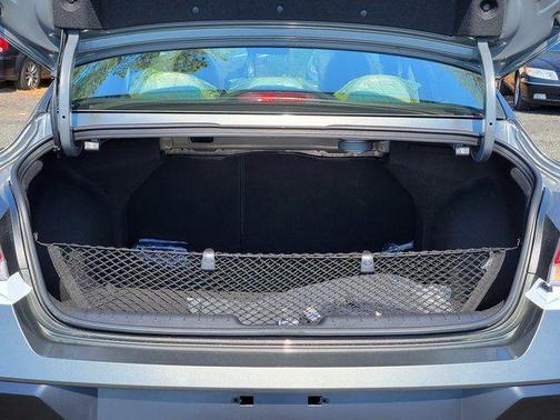 Amazon Gray 2026 Hyundai ELANTRA Limited