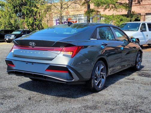 Amazon Gray 2026 Hyundai ELANTRA Limited