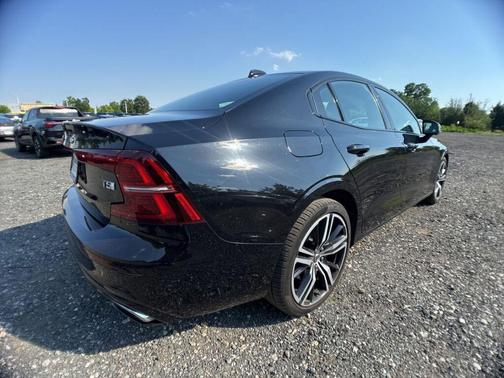 Black Stone 2021 Volvo S60 T5 R-Design
