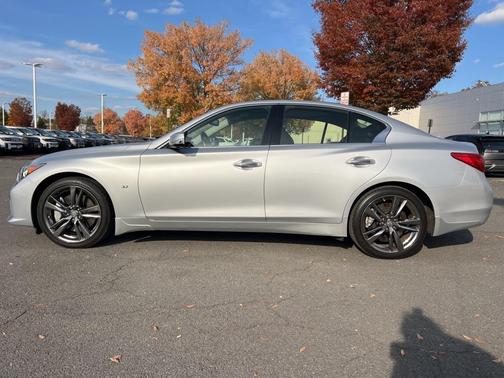 2015 INFINITI Q50 Sport