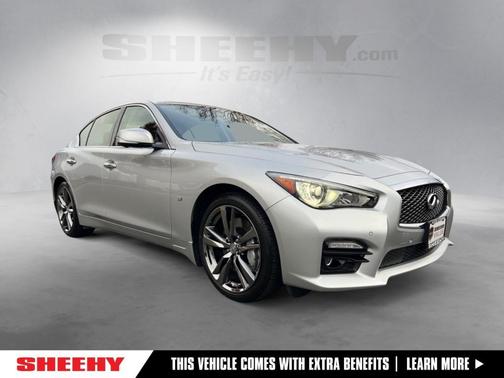 2015 INFINITI Q50 Sport