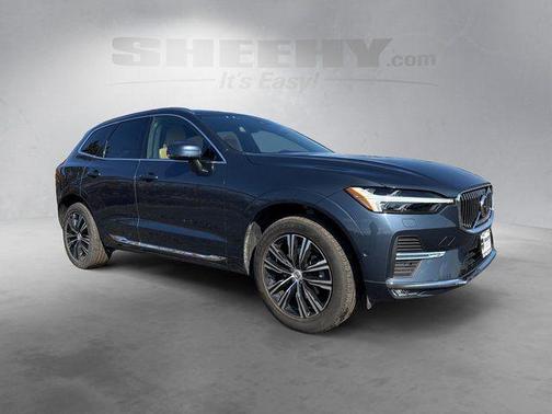 2022 Volvo XC60 B5 Inscription