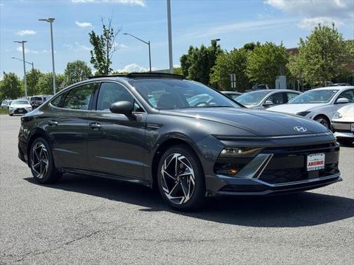 2025 Hyundai SONATA SEL