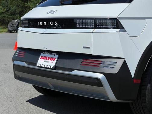 2025 Hyundai IONIQ 5 SEL