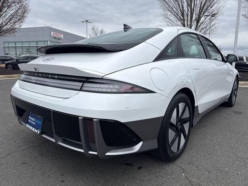 2023 Hyundai IONIQ 6 SE