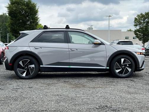 2025 Hyundai IONIQ 5 SEL