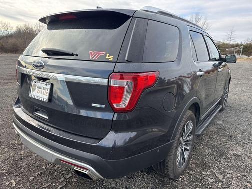 2017 Ford Explorer Platinum