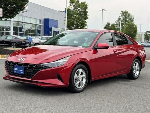 2023 Hyundai ELANTRA SE