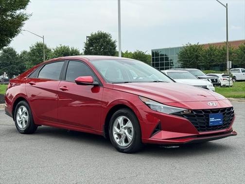 2023 Hyundai ELANTRA SE