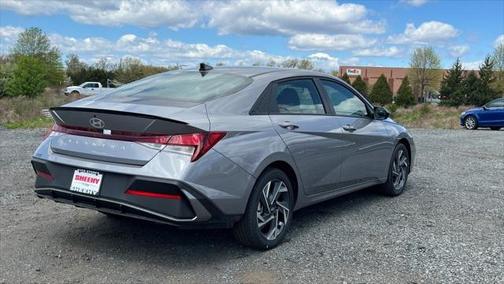2025 Hyundai ELANTRA Sport