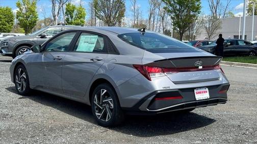 2025 Hyundai ELANTRA Sport