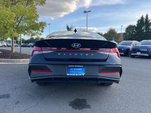 2025 Hyundai ELANTRA Sport