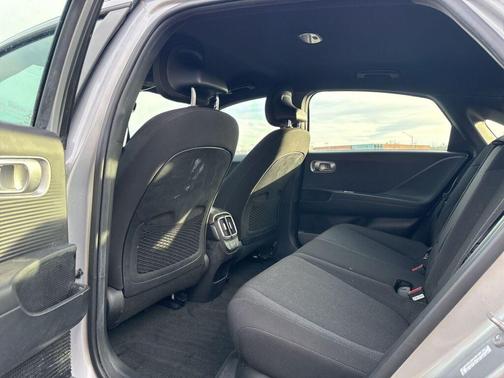 2024 Hyundai IONIQ 6 SE