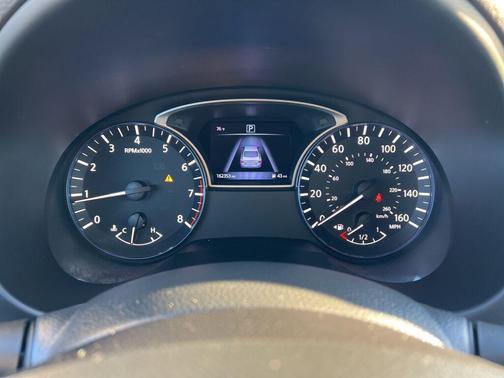 2016 Nissan Altima 2.5 SR